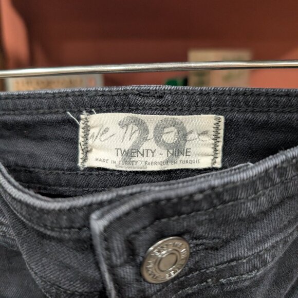 NWT Free People Retro Firecracker Red Star Black Jeans 29 Flare Americana High - Picture 4 of 8